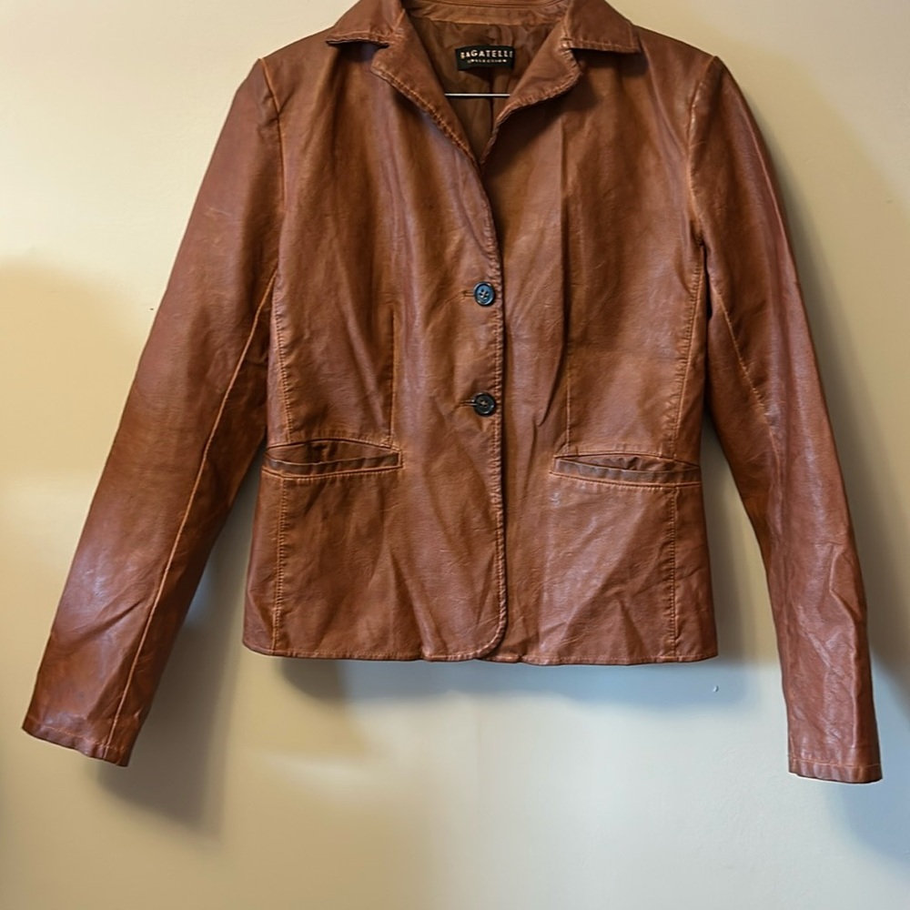 Bagatelle faux leather short jacket button front pockets in front size XS